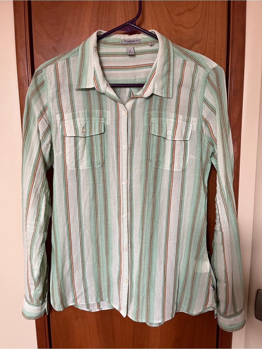 Toad & Co Airbrush Longsleeve Button Down Shirt Sz Small 100% Cotton